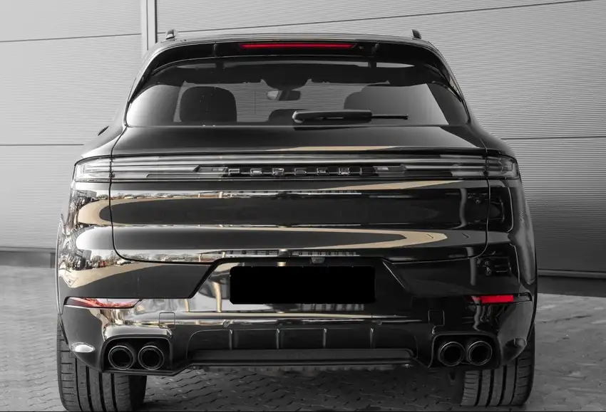 Porsche Cayenne E Hybrid - Originalfoto 6