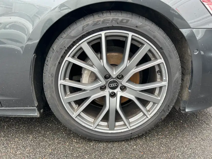 Audi A6 Avant 40 TDI Sport Quattro - Originalfoto 10