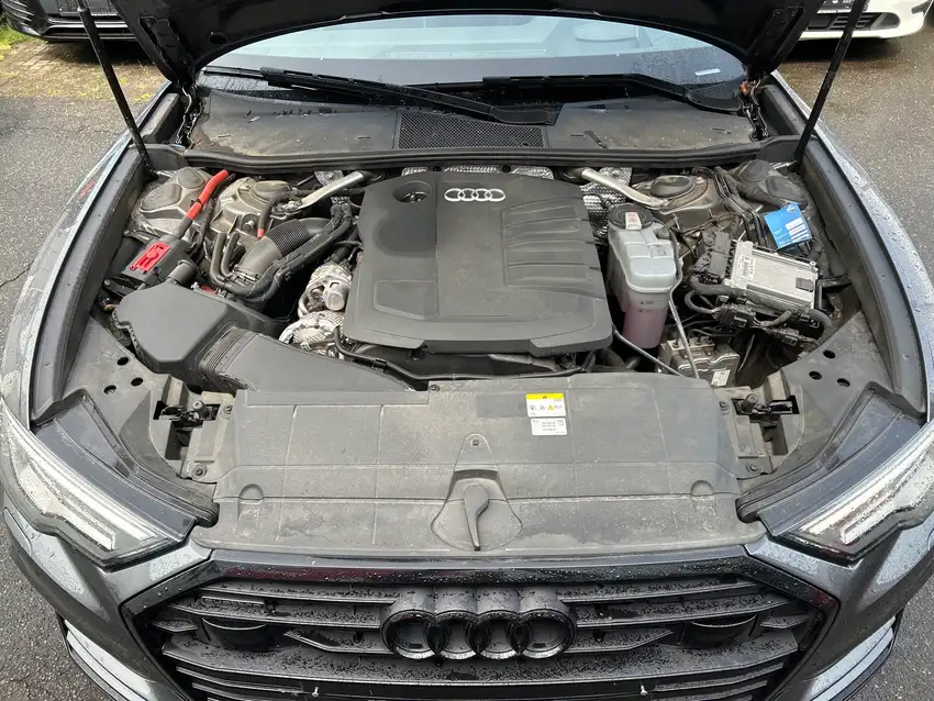Audi A6 Avant 40 TDI Sport Quattro - Originalfoto 13