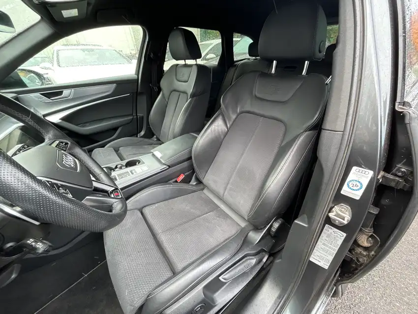 Audi A6 Avant 40 TDI Sport Quattro - Originalfoto 26