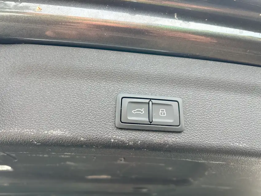Audi A6 Avant 40 TDI Sport Quattro - Originalfoto 29
