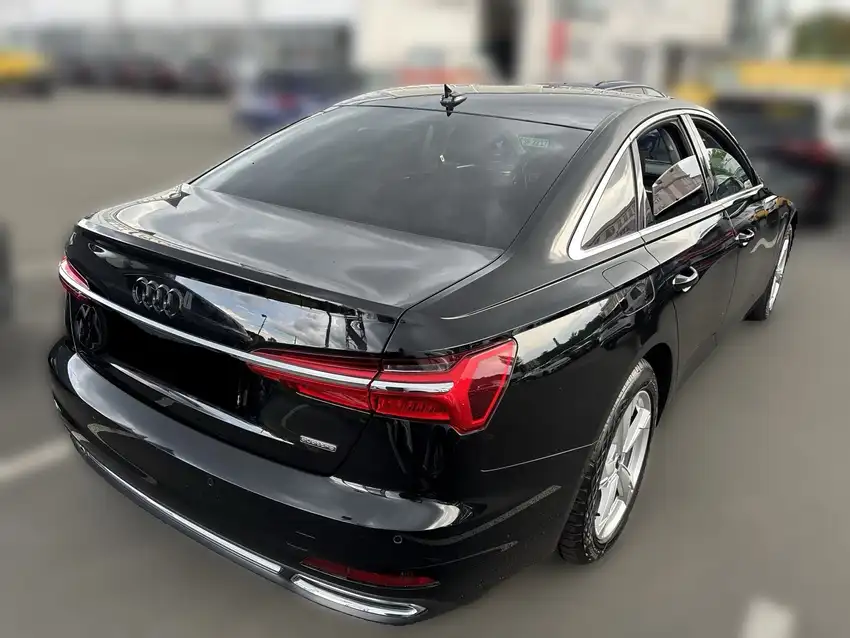 Audi A6 Limousine 50 TFSI E Sport S Tron - Originalfoto 3