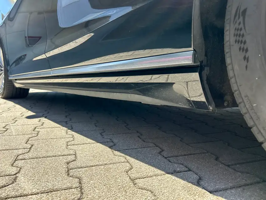 Audi A8 30 TDI Quattro - Originalfoto 11
