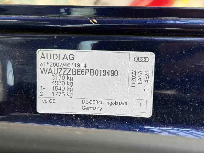 Audi e-tron 55 S Line Quattro - Originalfoto 29