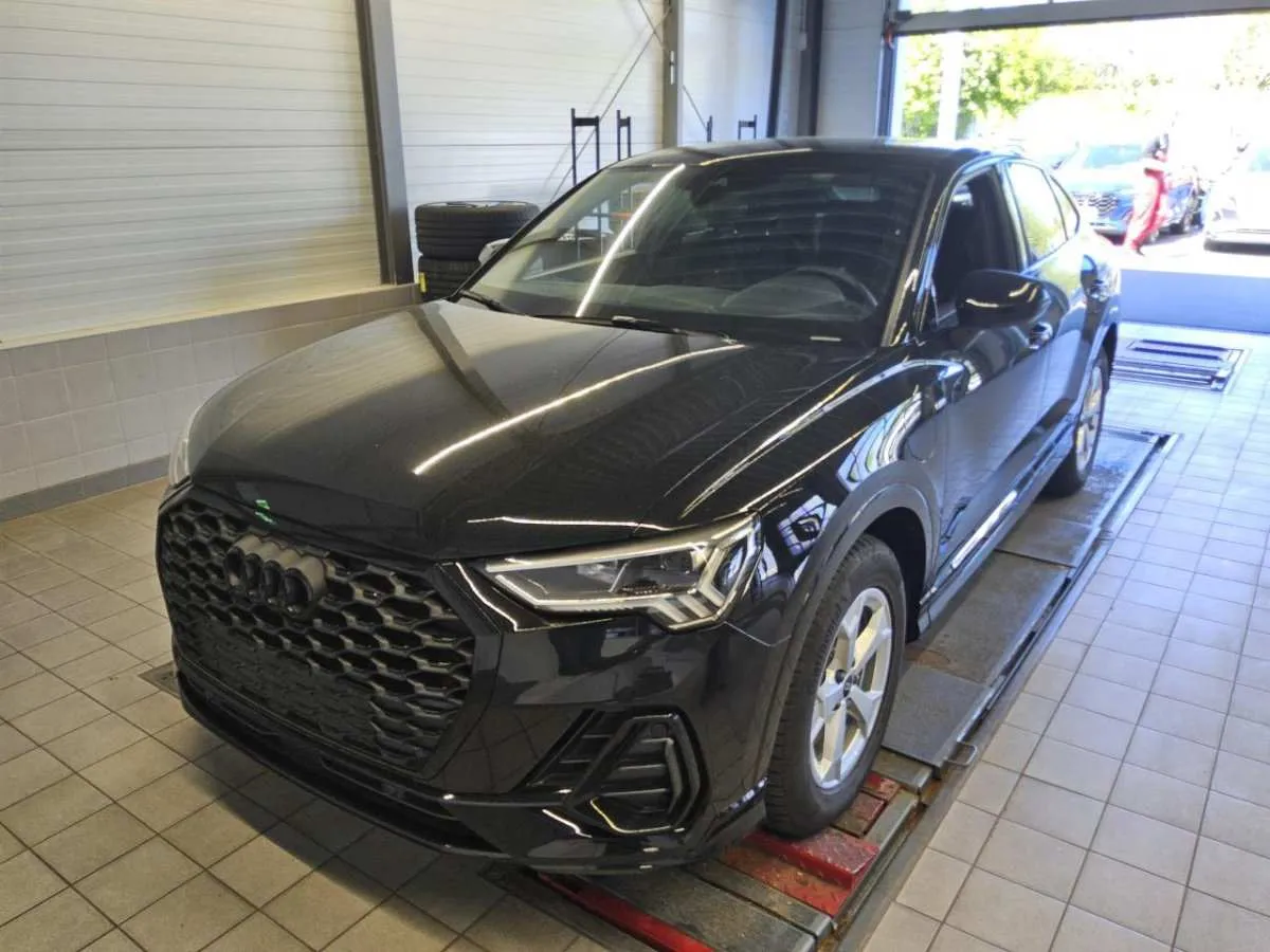 Audi Q3 Sportback 45 14 TFSI E S Line S