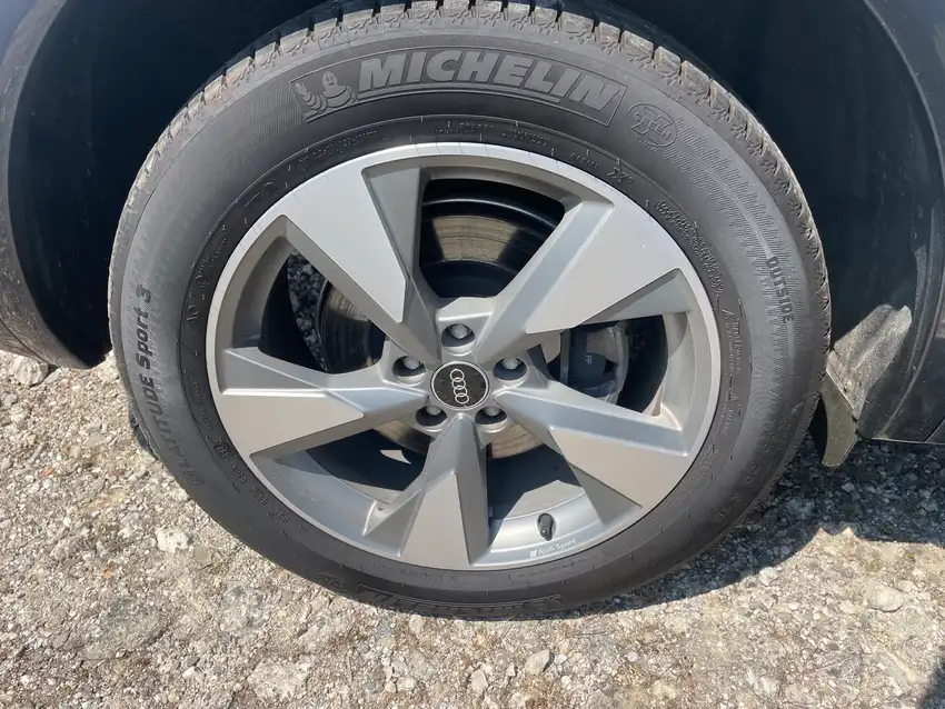Audi Q5 Sportback 50 TFSI E Quattro - Originalfoto 6
