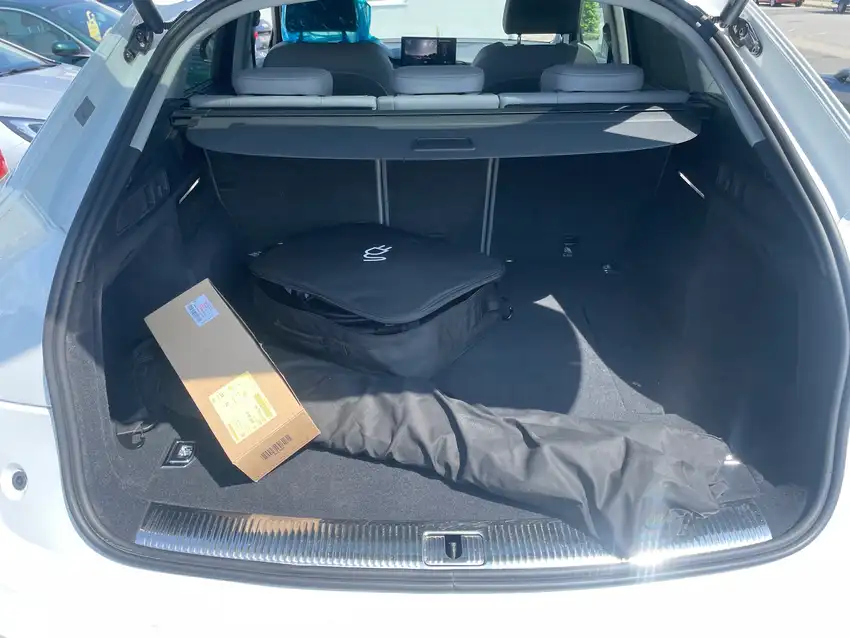 Audi Q5 Sportback 50 TFSI E Quattro - Originalfoto 11
