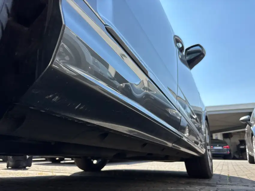 Audi Q7 55 TFSI Quattro S Line - Originalfoto 12