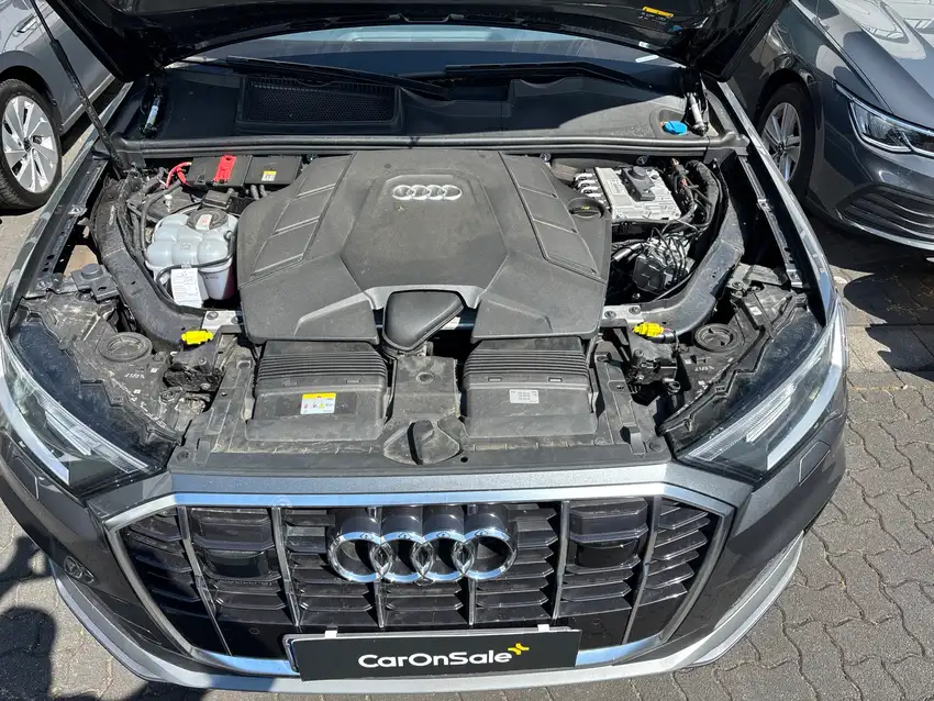 Audi Q7 55 TFSI Quattro S Line - Originalfoto 13