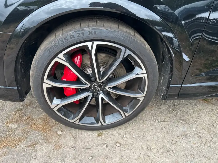 Audi RS Q3 Sportback 2.5 TFSI quattro - Originalfoto 7