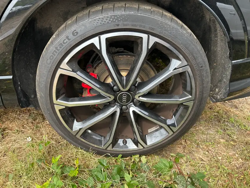 Audi RS Q3 Sportback 2.5 TFSI quattro - Originalfoto 8