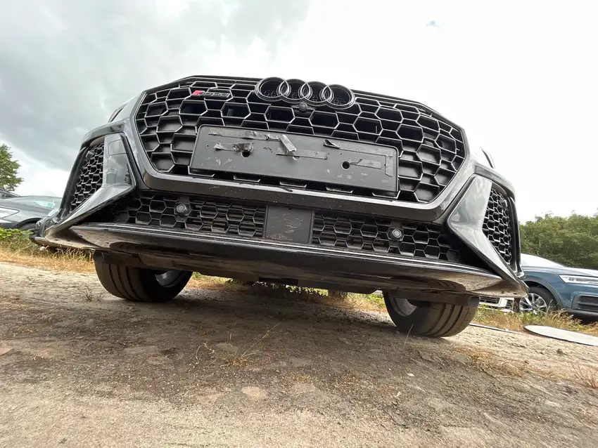 Audi RS Q3 Sportback 2.5 TFSI quattro - Originalfoto 26