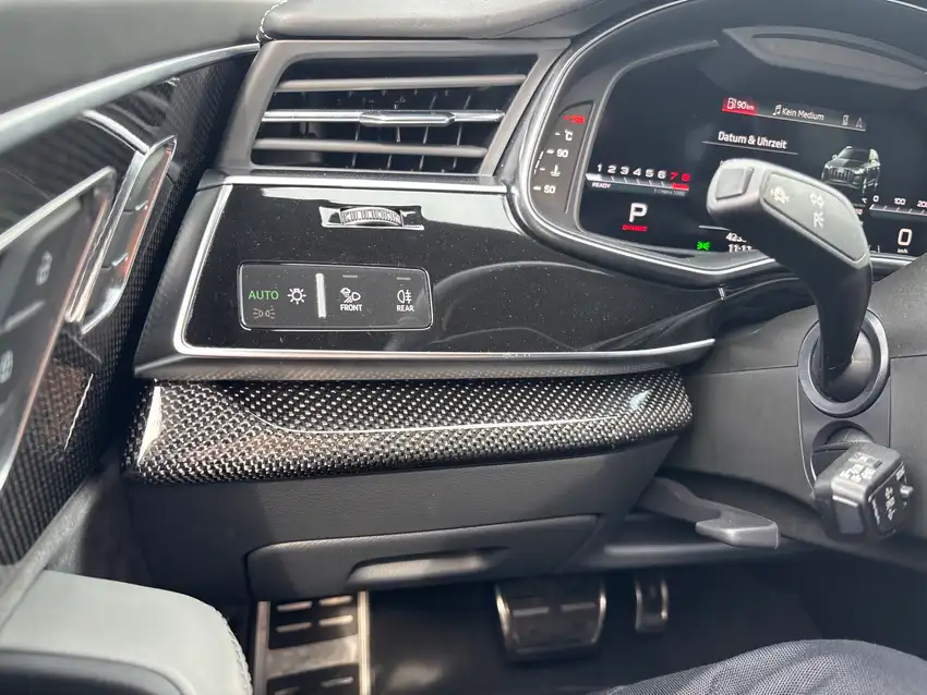 Audi SQ7 4.0 TFSI quattro - Originalfoto 25