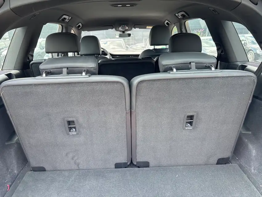 Audi SQ7 4.0 TFSI quattro 7-Sitzer - Originalfoto 25