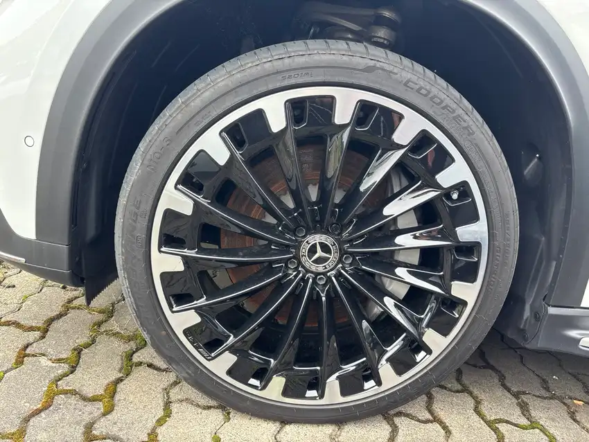 Mercedes-Benz EQE 350 4MATIC - Originalfoto 7