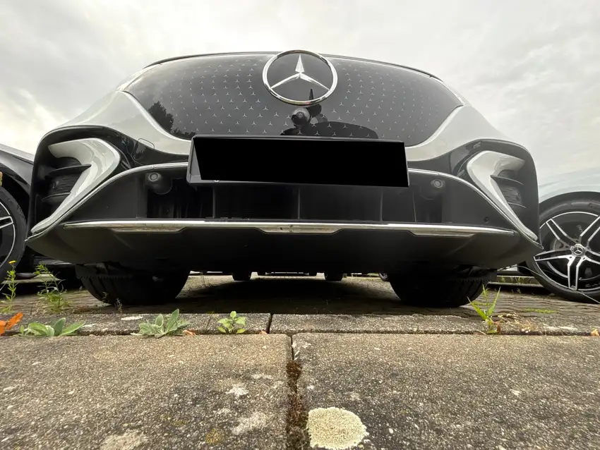 Mercedes-Benz EQE 350 4MATIC - Originalfoto 24