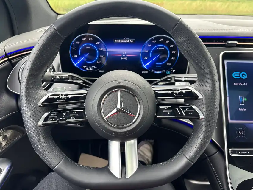 Mercedes-Benz EQE 350 4MATIC - Originalfoto 29