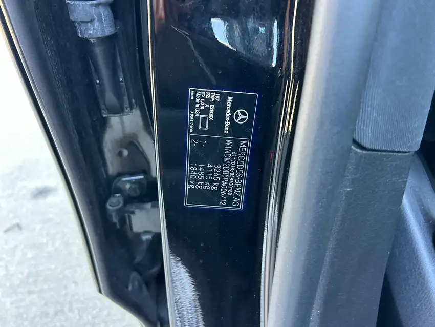 Mercedes-Benz EQS 450+ SUV - Originalfoto 19