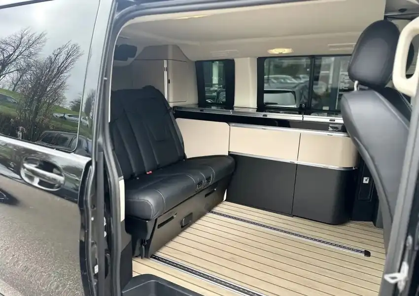 Mercedes-Benz Marco Polo 250 d 4MATIC - Originalfoto 14