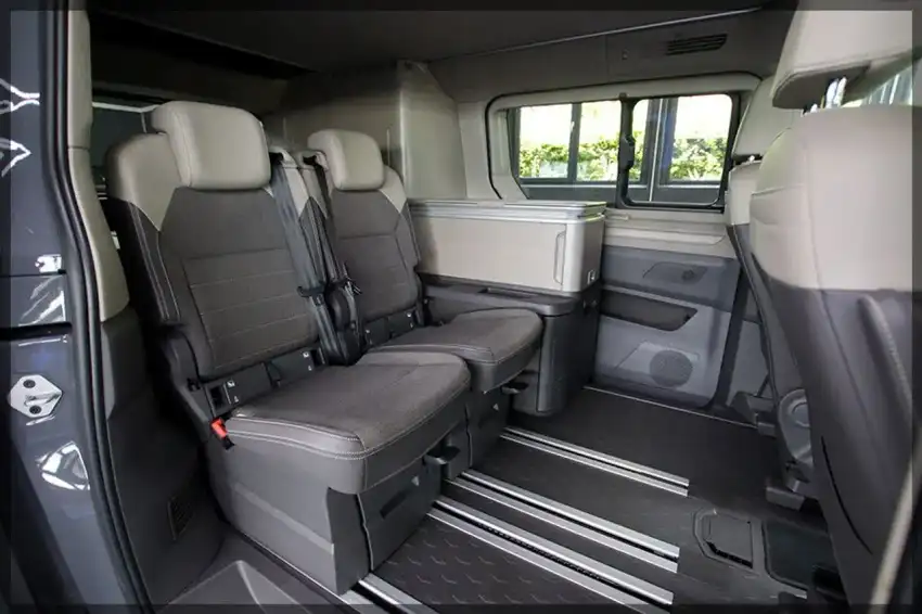 Volkswagen T7 California Coast Hybrid - Originalfoto 16