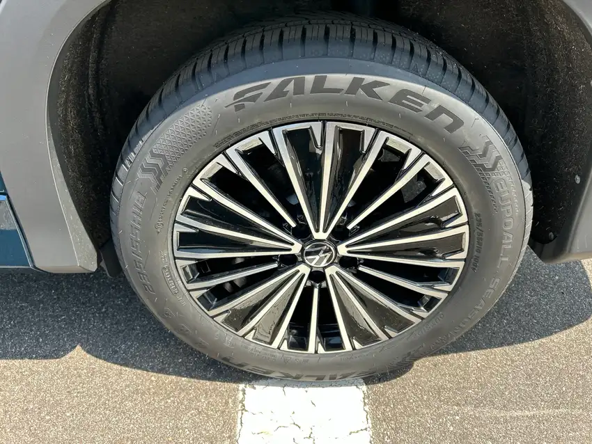 Volkswagen Tayron 1.5 TSI eHybrid Life - Originalfoto 8