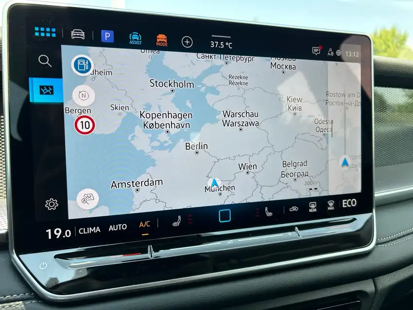 Volkswagen Tayron 1.5 TSI eHybrid Life - Originalfoto 28