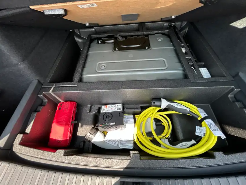 Volkswagen Tayron 1.5 TSI eHybrid Life - Originalfoto 31